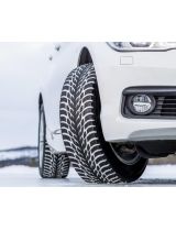 NOKIAN Hakkapeliitta 9 245/45R18 100T (run-flat)