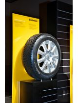 CONTINENTAL ContiWinterContact TS 850 235/45R18 98V