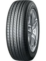 YOKOHAMA BluEarth RV-02 215/60R17 96H