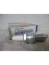 HYUNDAI 18818-11051 Свеча зажигания