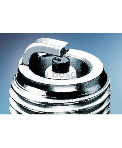 BOSCH Свеча зажигания