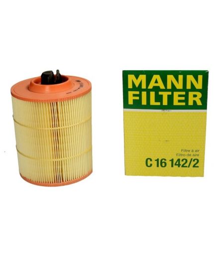 Mann-Filter Фильтр воздушный