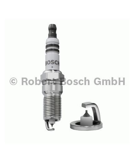 BOSCH Свеча зажигания