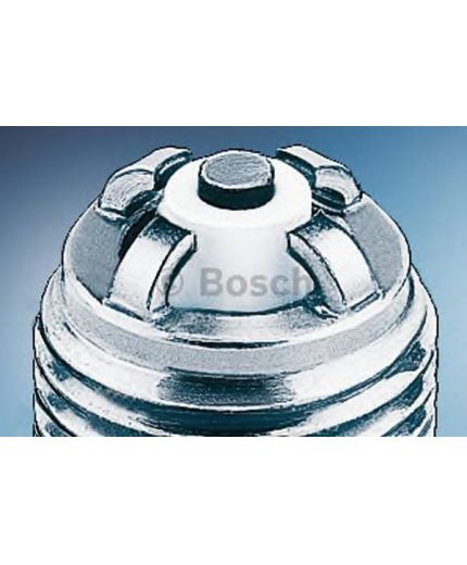 BOSCH Свеча зажигания