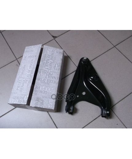 RENAULT Рычаг подвески передний правый