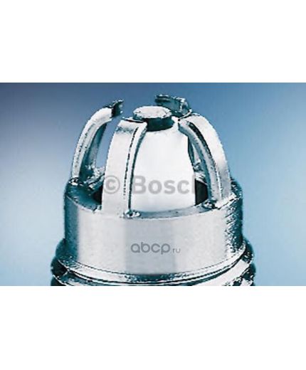 BOSCH Свеча зажигания
