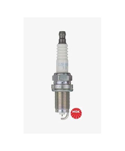 NGK Свеча зажигания