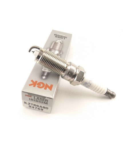 NGK Свеча зажигания