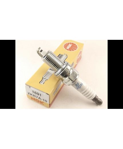 NGK Свеча зажигания