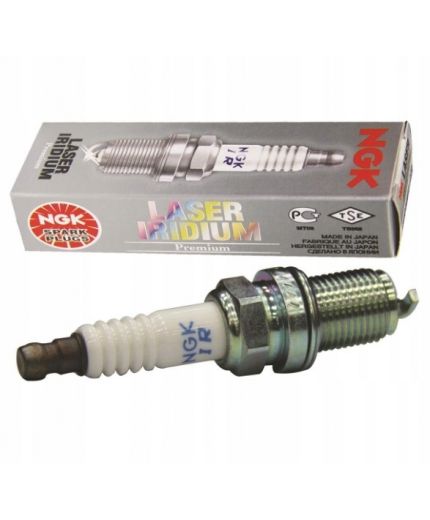 NGK Свеча зажигания