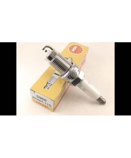 NGK Свеча зажигания