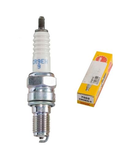 NGK Свеча зажигания