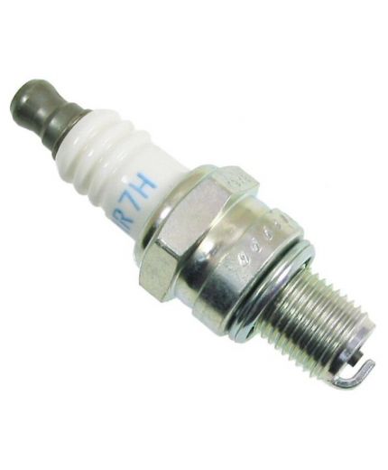 NGK Свеча зажигания