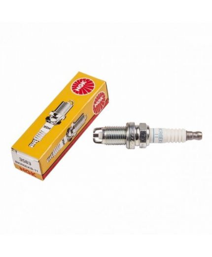 NGK Свеча зажигания