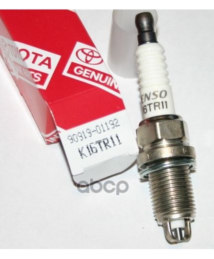 TOYOTA Свеча зажигания