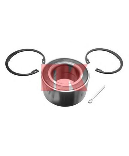 NK Подшипник ступицы передний