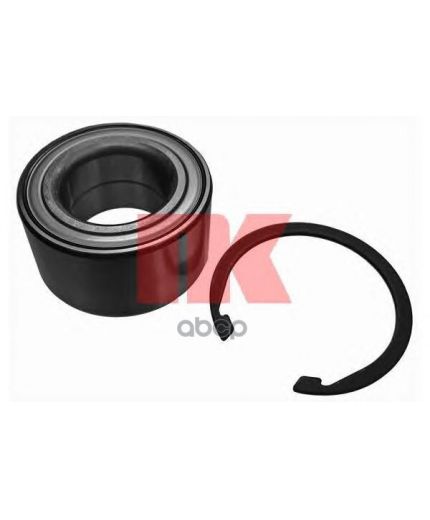 NK Подшипник ступицы передний