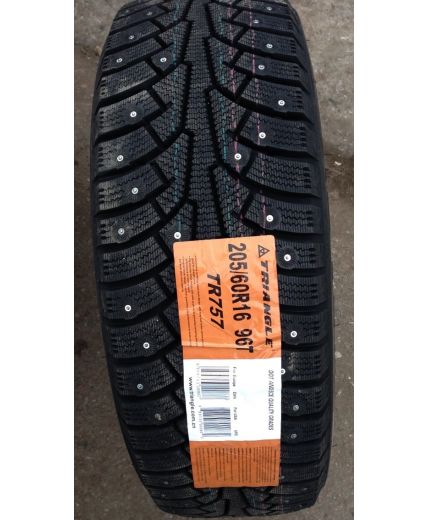 TRIANGLE TR757 235/65R17 108T
