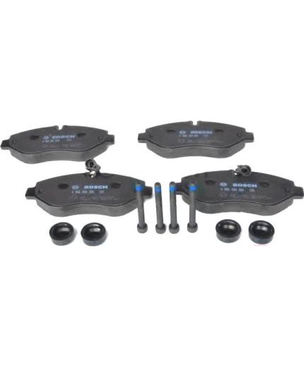 BOSCH Колодки дисковые передние
