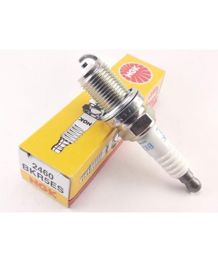 NGK Свеча зажигания