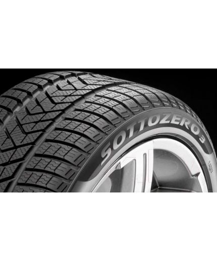PIRELLI Winter Sottozero 3 225/50R18 99H