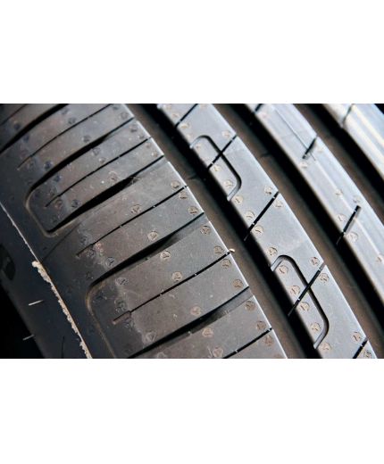 GOODYEAR EfficientGrip Performance 215/55R16 93V