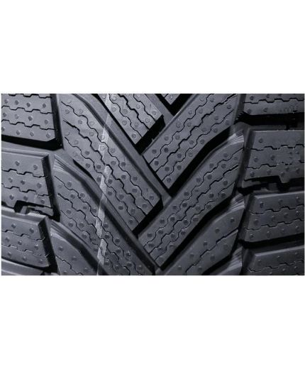 MICHELIN Alpin 6 215/50R17 95V