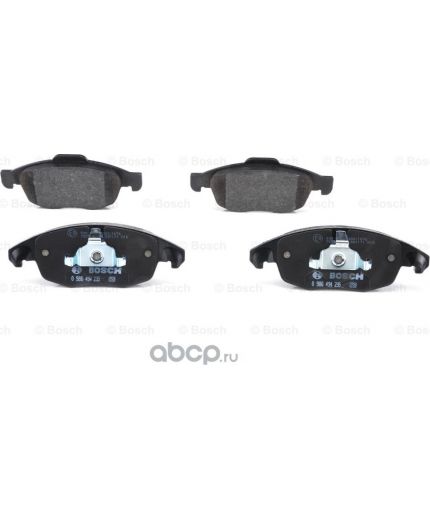 BOSCH Колодки дисковые передние