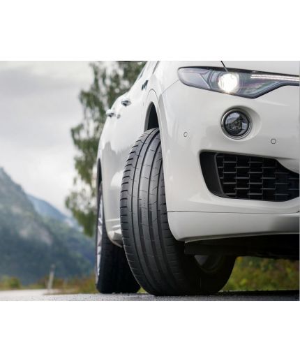 NOKIAN Hakka Black 2 SUV 255/55R18 109Y