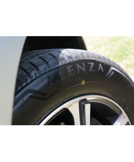 BRIDGESTONE Alenza 001 235/60R18 103W Фото 9