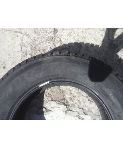 BRIDGESTONE Blizzak DM-V2 215/65R16 98S Фото 3