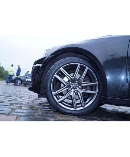 BRIDGESTONE Potenza Adrenalin RE003 255/40R18 99W Фото 4