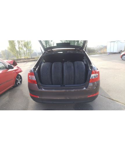 GOODYEAR UltraGrip Ice 2 215/55R16 97T Фото 5