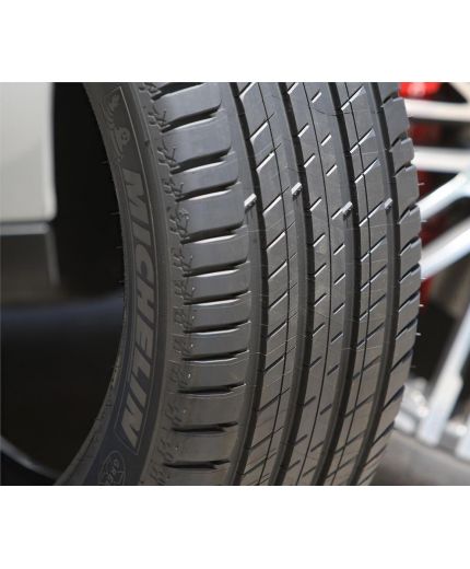 MICHELIN Latitude Sport 3 235/60R17 102V