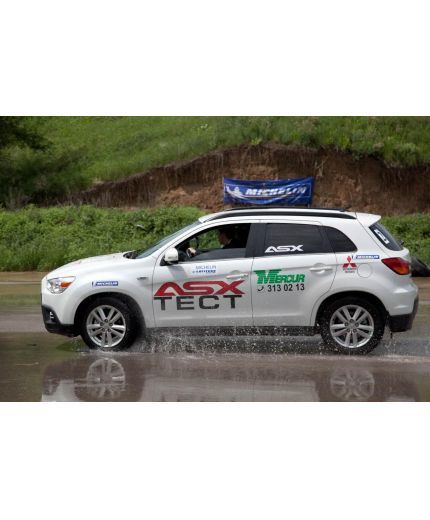 MICHELIN Latitude Tour HP 245/45R20 103W Фото 10