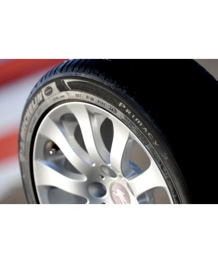 MICHELIN Primacy 3 215/55R17 98W Фото 2