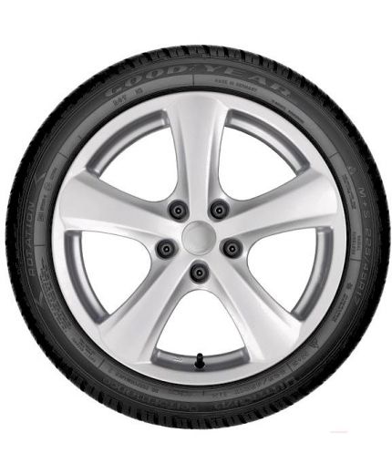 GOODYEAR UltraGrip Performance 2 205/50R17 89H (run-flat)