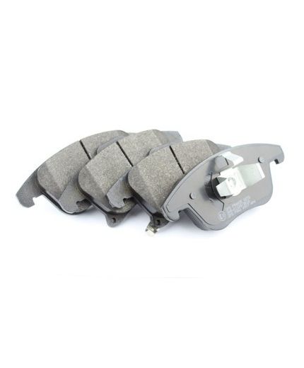 BREMBO Колодки дисковые передние