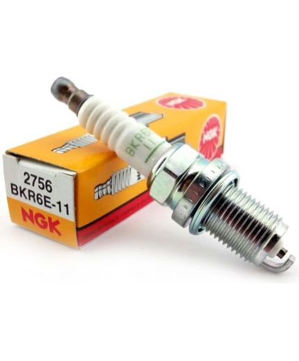 NGK Свеча зажигания