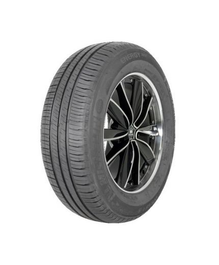 MICHELIN Energy XM2 215/65R15 96H