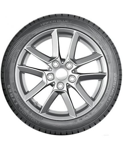 NOKIAN Hakka Blue 2 215/50R17 95V