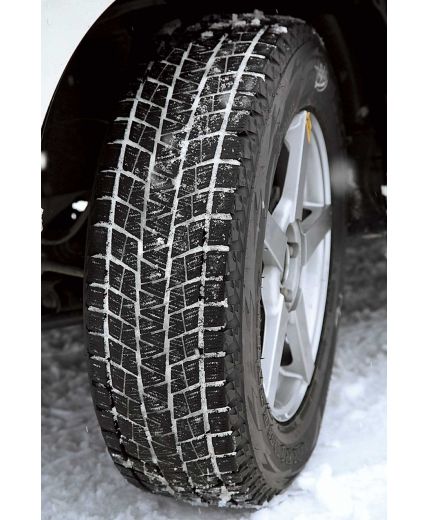BRIDGESTONE Blizzak DM-V1 275/60R20 115R Фото 3