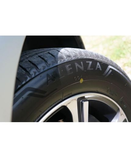 BRIDGESTONE Alenza 001 225/55R19 99V Фото 5