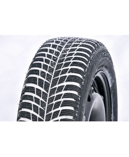 BRIDGESTONE Blizzak LM001 245/45R18 100V Фото 4