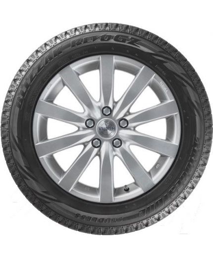 BRIDGESTONE Blizzak Revo GZ 215/60R17 96S