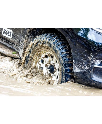 BFGoodrich Mud-Terrain T/A KM3 245/70R16 113/110Q Фото 4