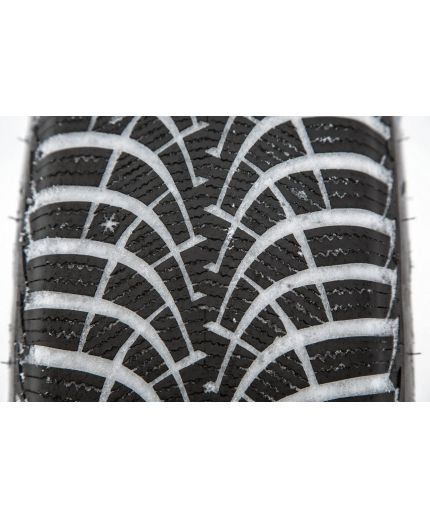 GOODYEAR UltraGrip 9 195/60R16 93H