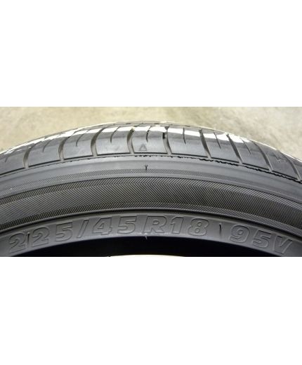 KUMHO WinterCraft WP51 155/70R13 75T Фото 3