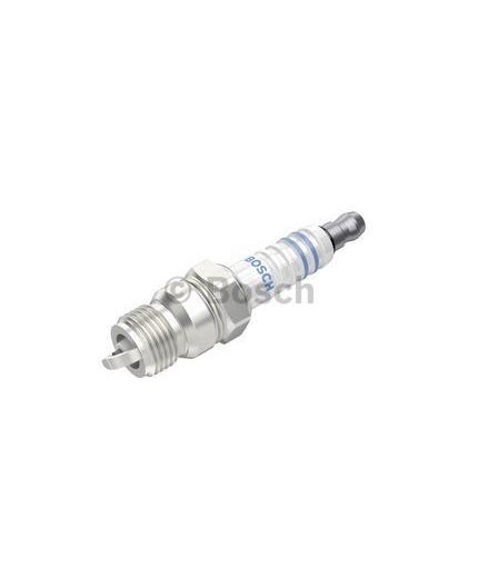 BOSCH Свеча зажигания