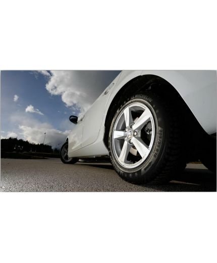 MICHELIN Alpin 5 215/45R16 90H Фото 2